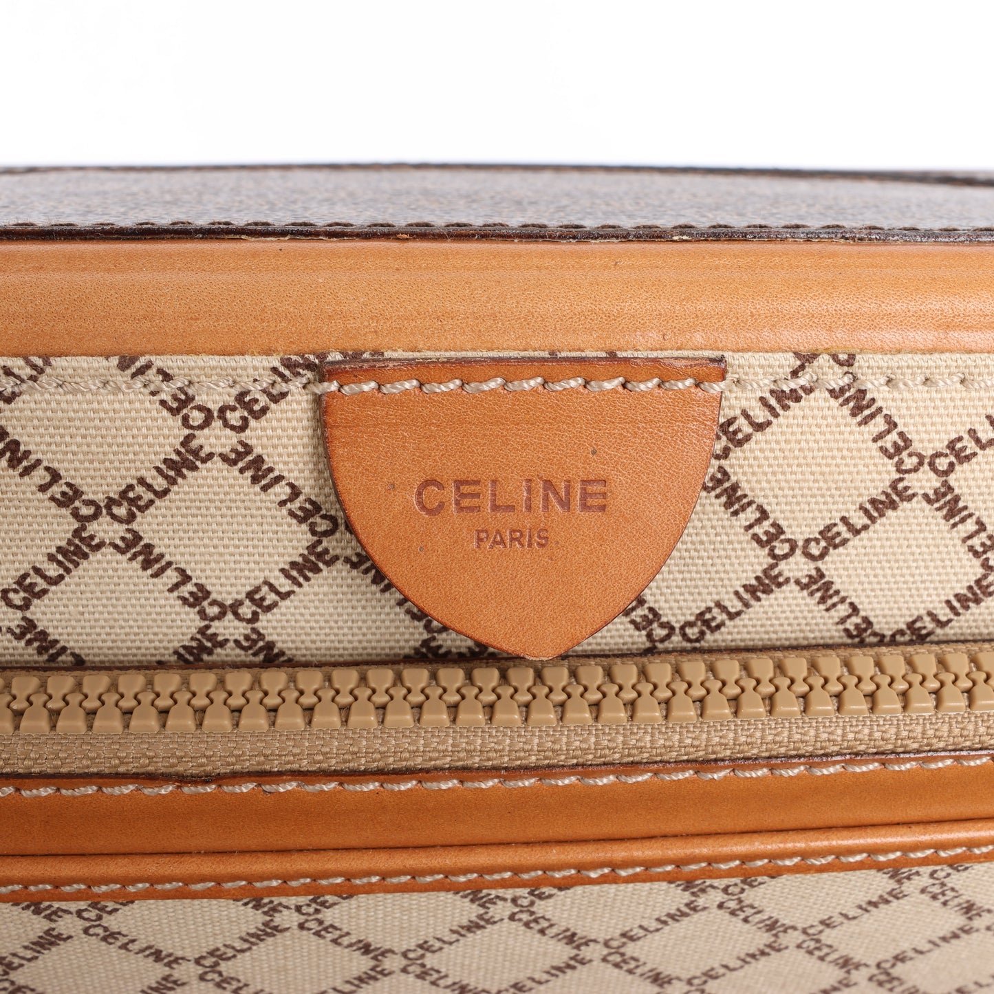Celine Macadam – Braune Reisetasche aus PVC und Leder