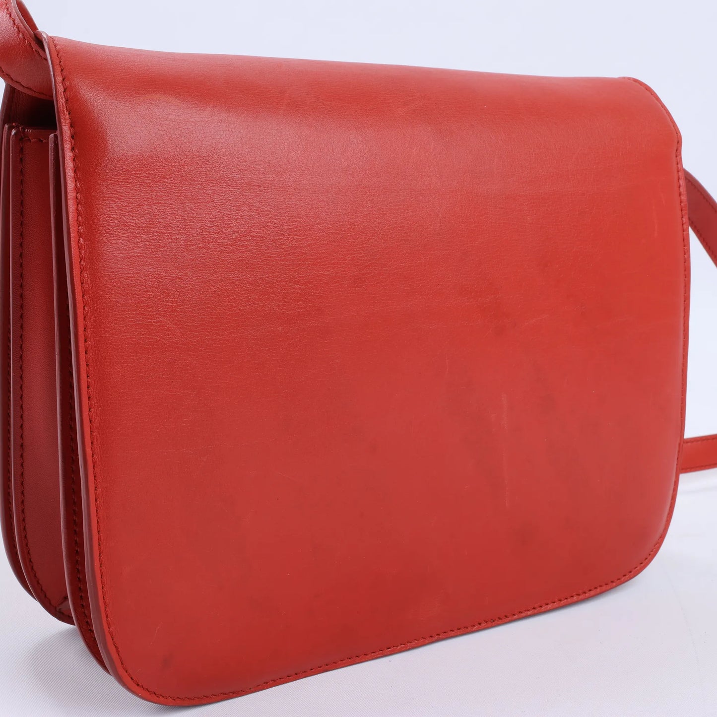 CELINE Classic Box mittelgroße Umhängetasche aus rotem Leder
