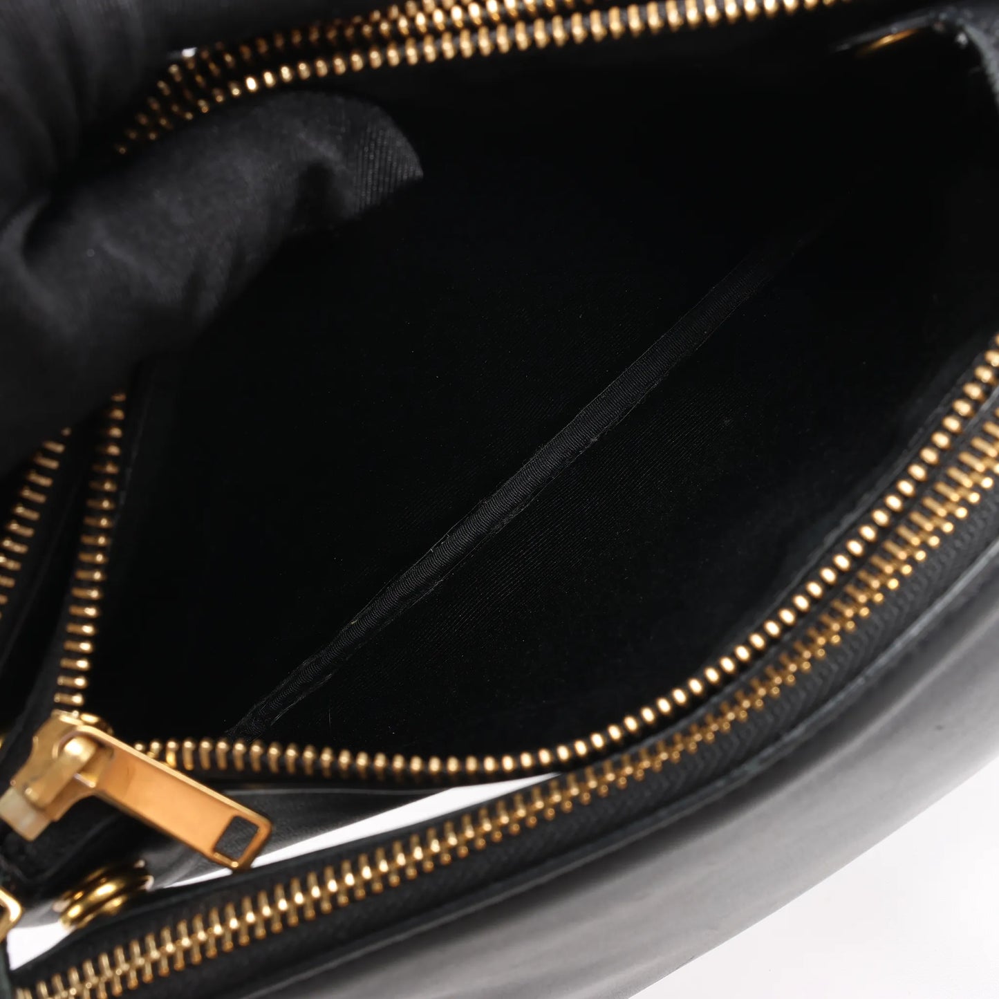 Celine Trio – Kleine Umhängetasche aus schwarzem Leder