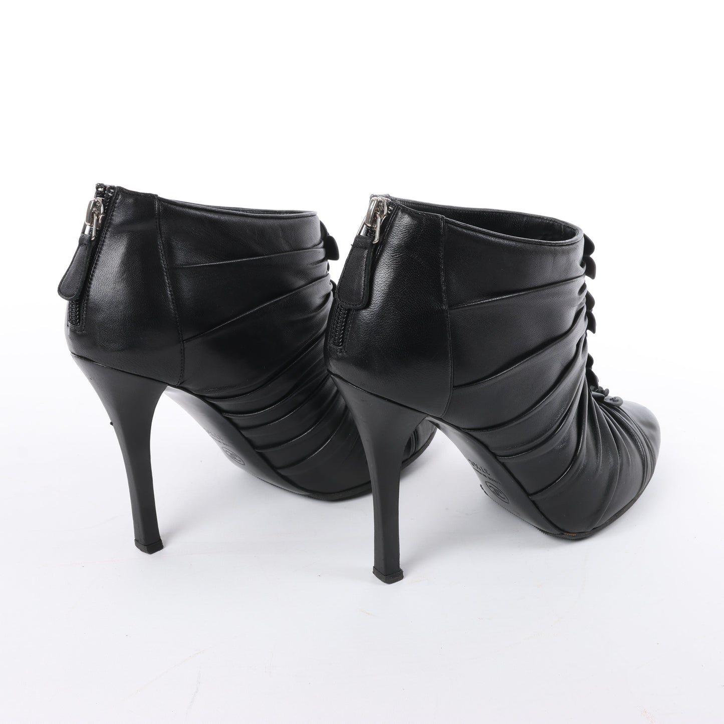 Chanel Coco Mark Camelia Lederstiefeletten in Schwarz G28629, Größe 37,5 EU
