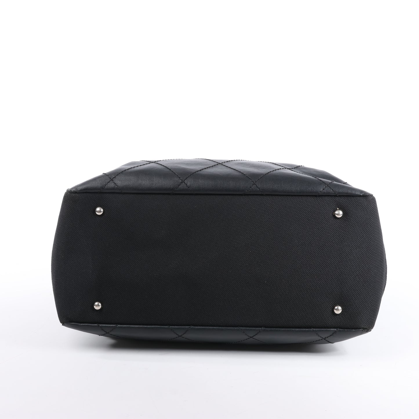 Chanel Paris Biarritz MM Coating Canvas Umhängetasche in Schwarz