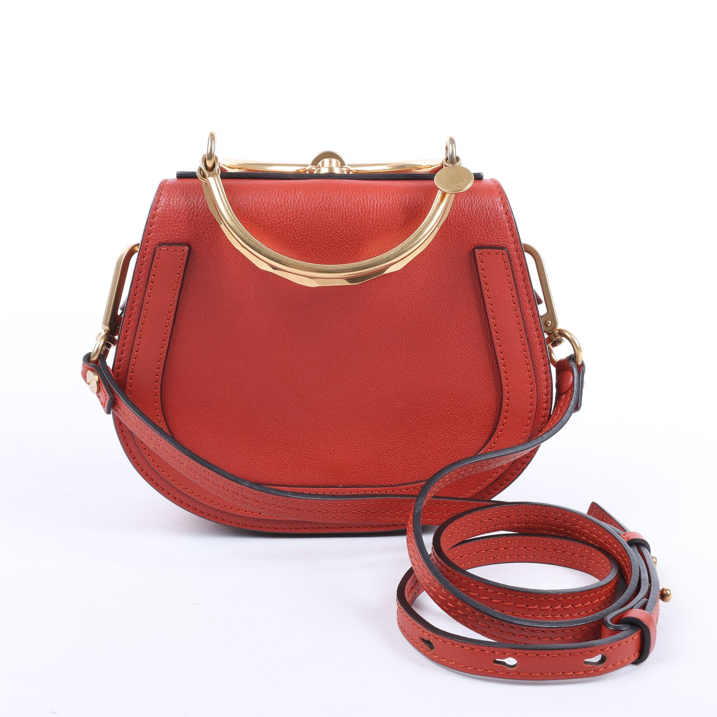 CHLOE – Kleine 2-Wege-Umhängetasche „Nile Bracelet“ aus rotem Leder