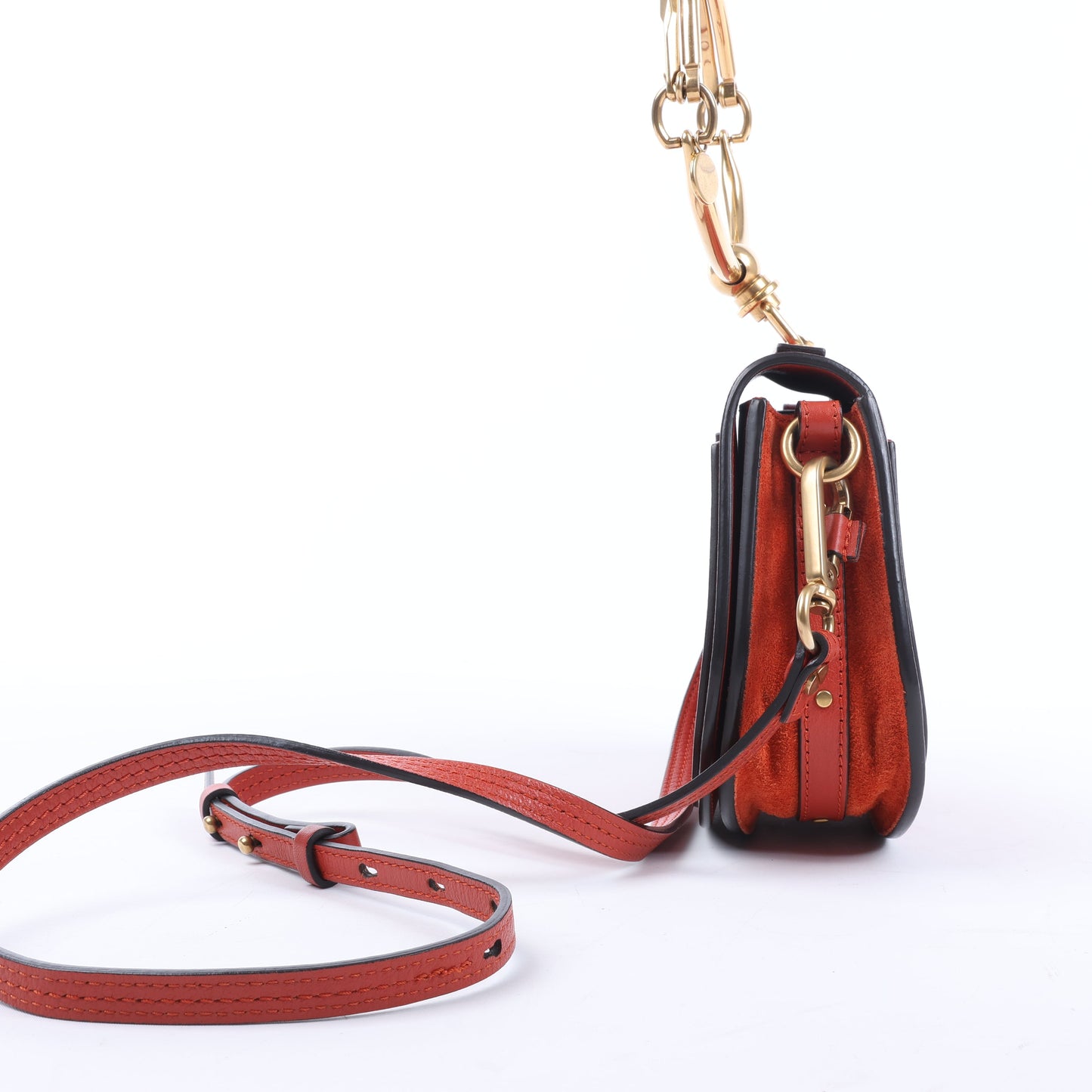 CHLOE – Kleine 2-Wege-Umhängetasche „Nile Bracelet“ aus rotem Leder