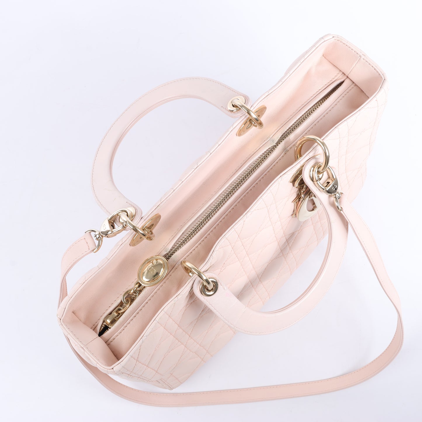 Christian Dior Lady Dior Cannage Große 2-Wege-Handtasche aus Leder in Hellrosa