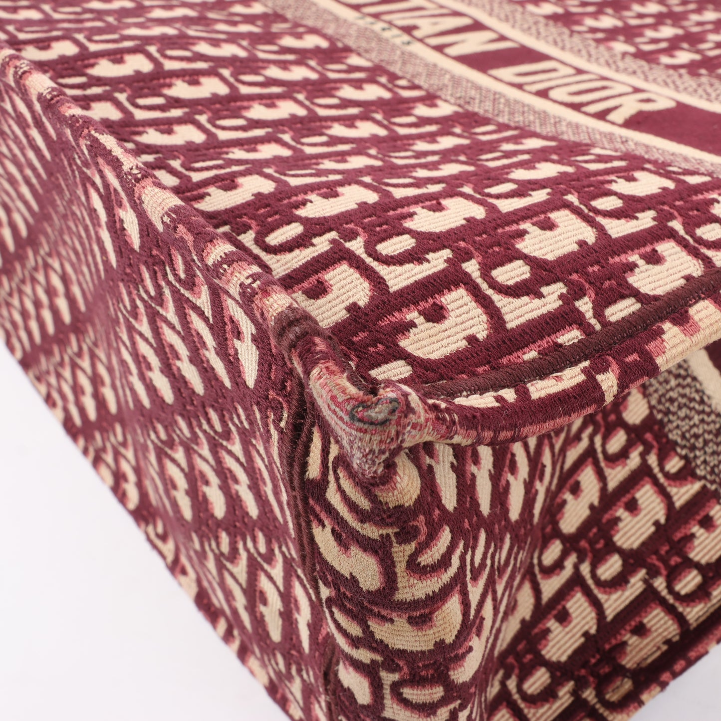 Christian Dior Book Tote Große, schräge Canvas-Umhängetasche in Burgunderrot