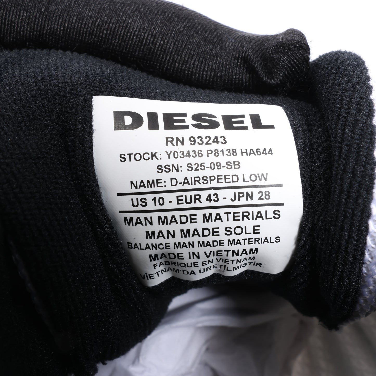 Diesel D-Airspeed Low-Striped Sneakers aus beschichtetem Ripstop in Silber, Größe 43 EU