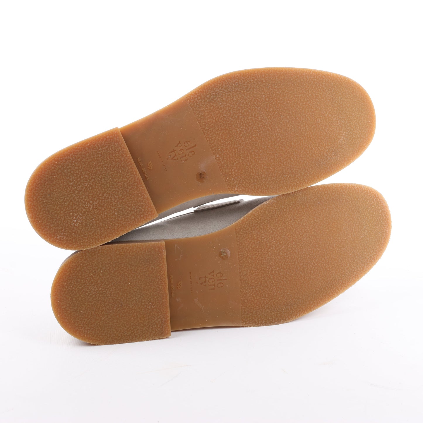 ELEVENTY Wildleder-Loafer in Hellgrau, Seite 44 EU
