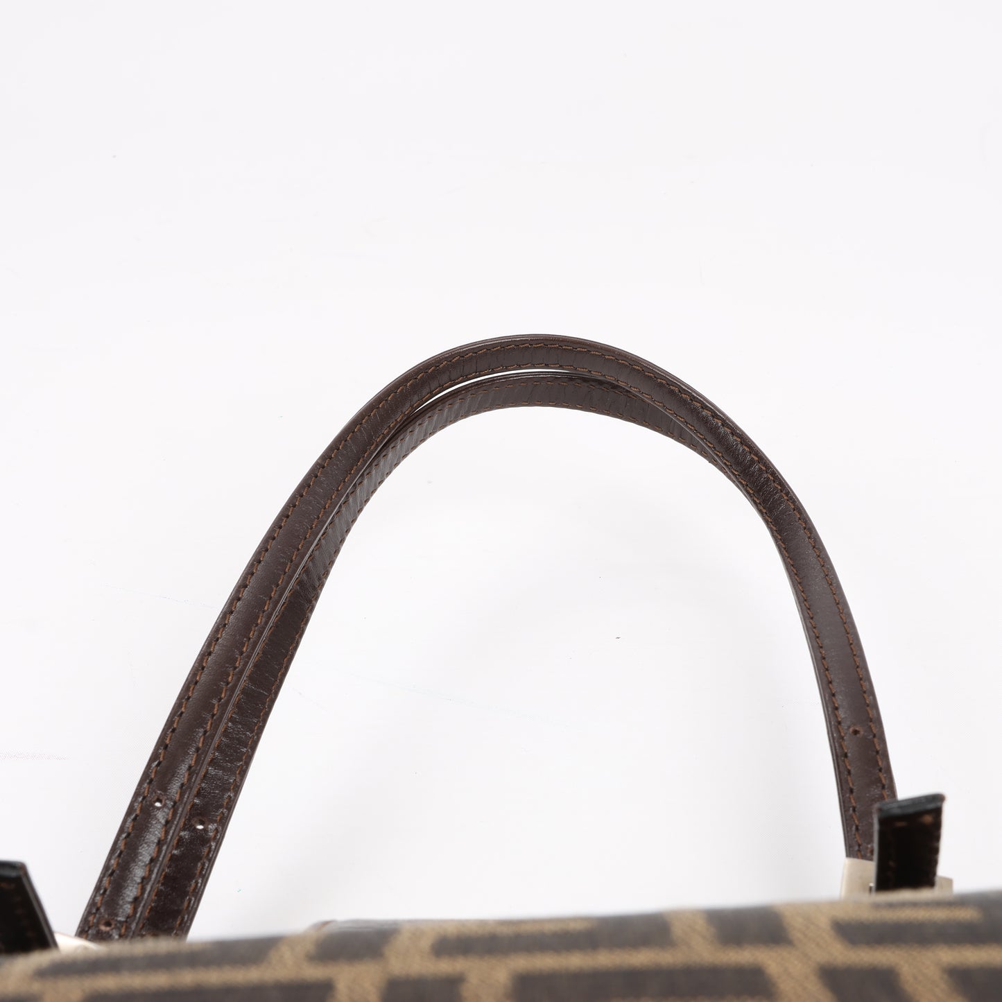 FENDI – Zucchino Mamma Bucket-Umhängetasche aus Canvas und Leder in Braun