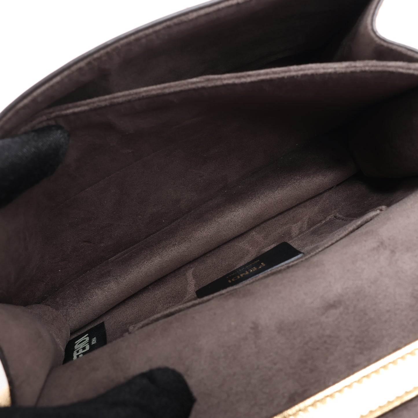 FENDI Mini Kan I Schultertasche aus Leder mit Kette in Gold, 8M0381