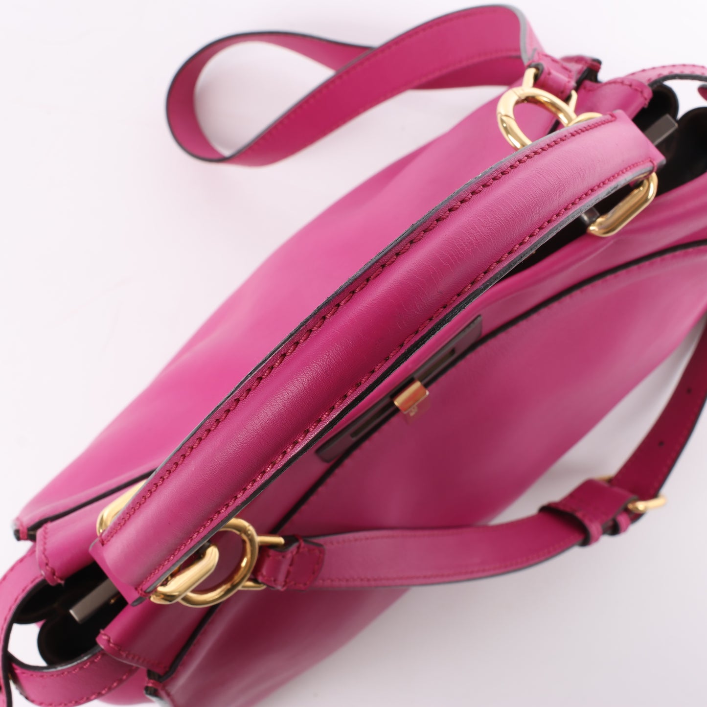 Fendi Peekaboo Regular Leather 2way Handbag in Pink 8BN290