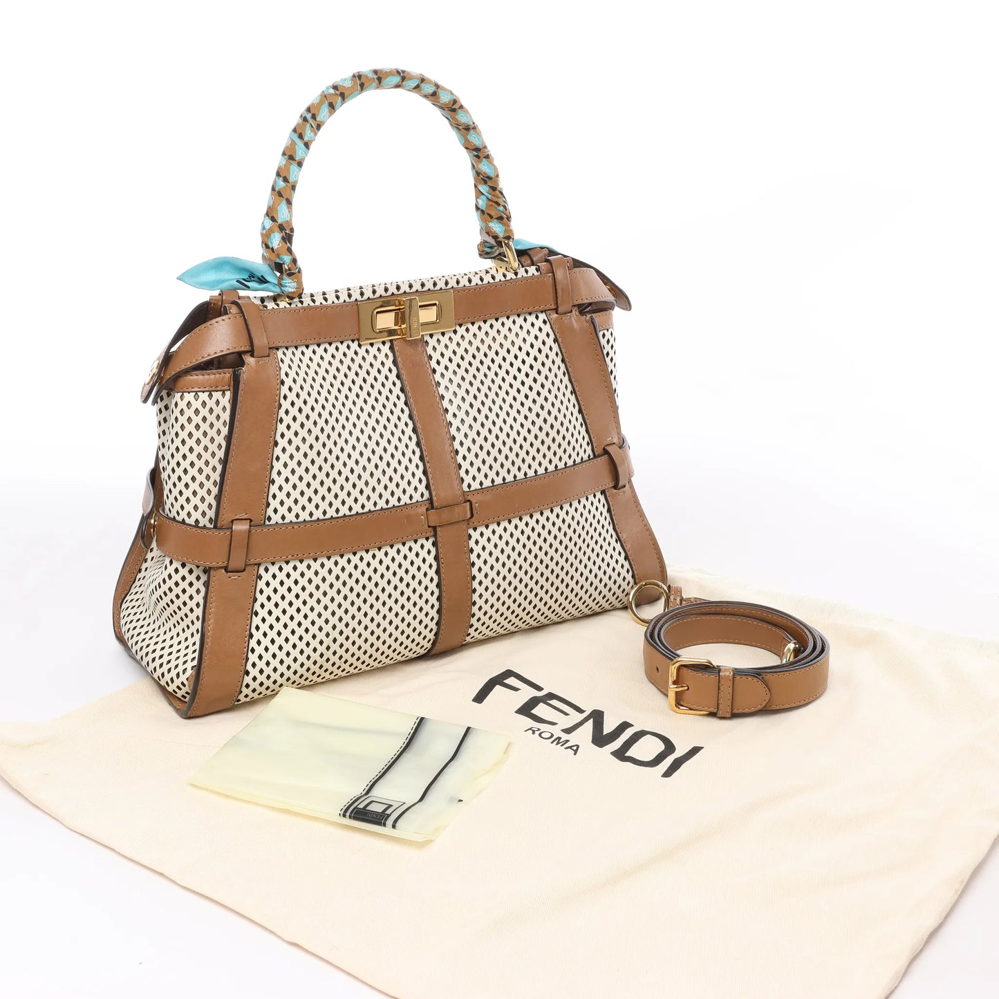Fendi Peekaboo Regular 2-Wege-Handtasche aus perforiertem Leder in Braun x Beige 8BN290
