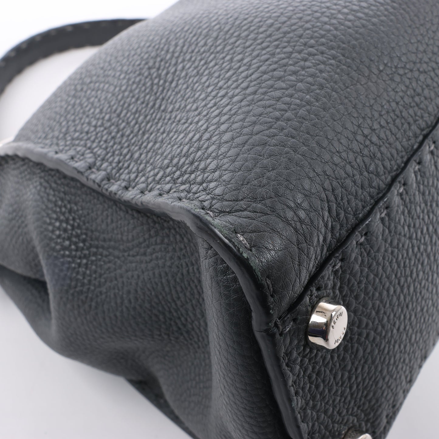 Fendi Peekaboo Regular Selleria Leder 2Way Handtasche in Grau 8BN226