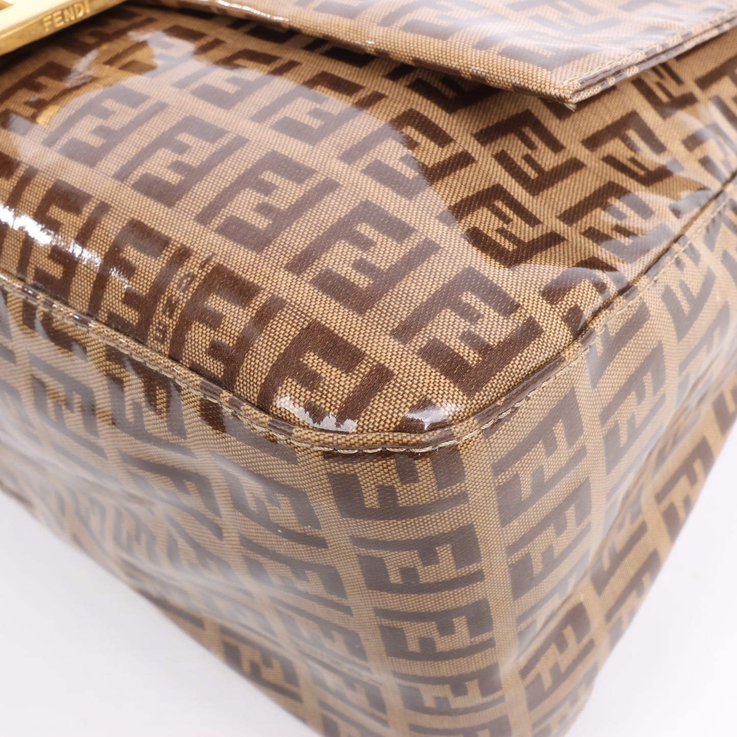 FENDI Zucchino Mamma Baguette Emaille Umhängetasche in Braun 26325