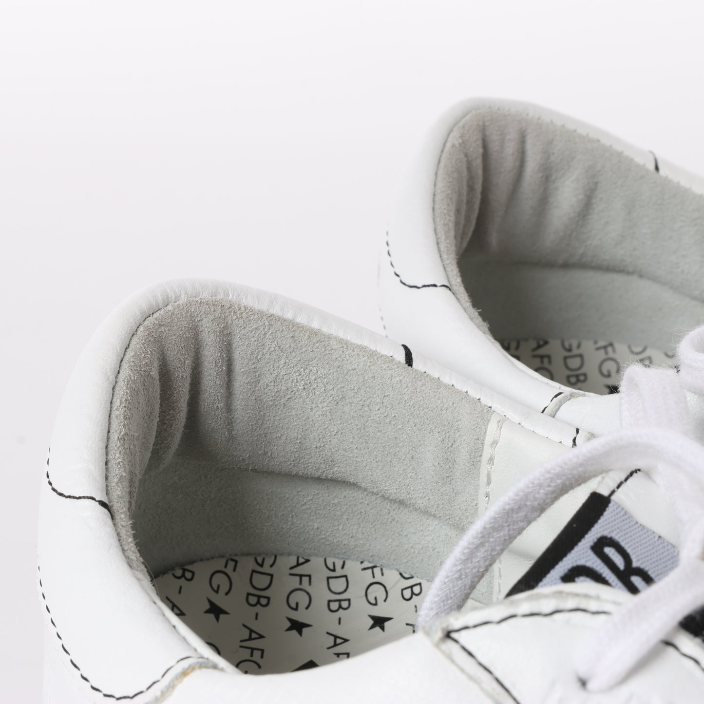 GOLDEN GOOSE Leather Sneakers in White SUPERSTAR, Size 40 EU