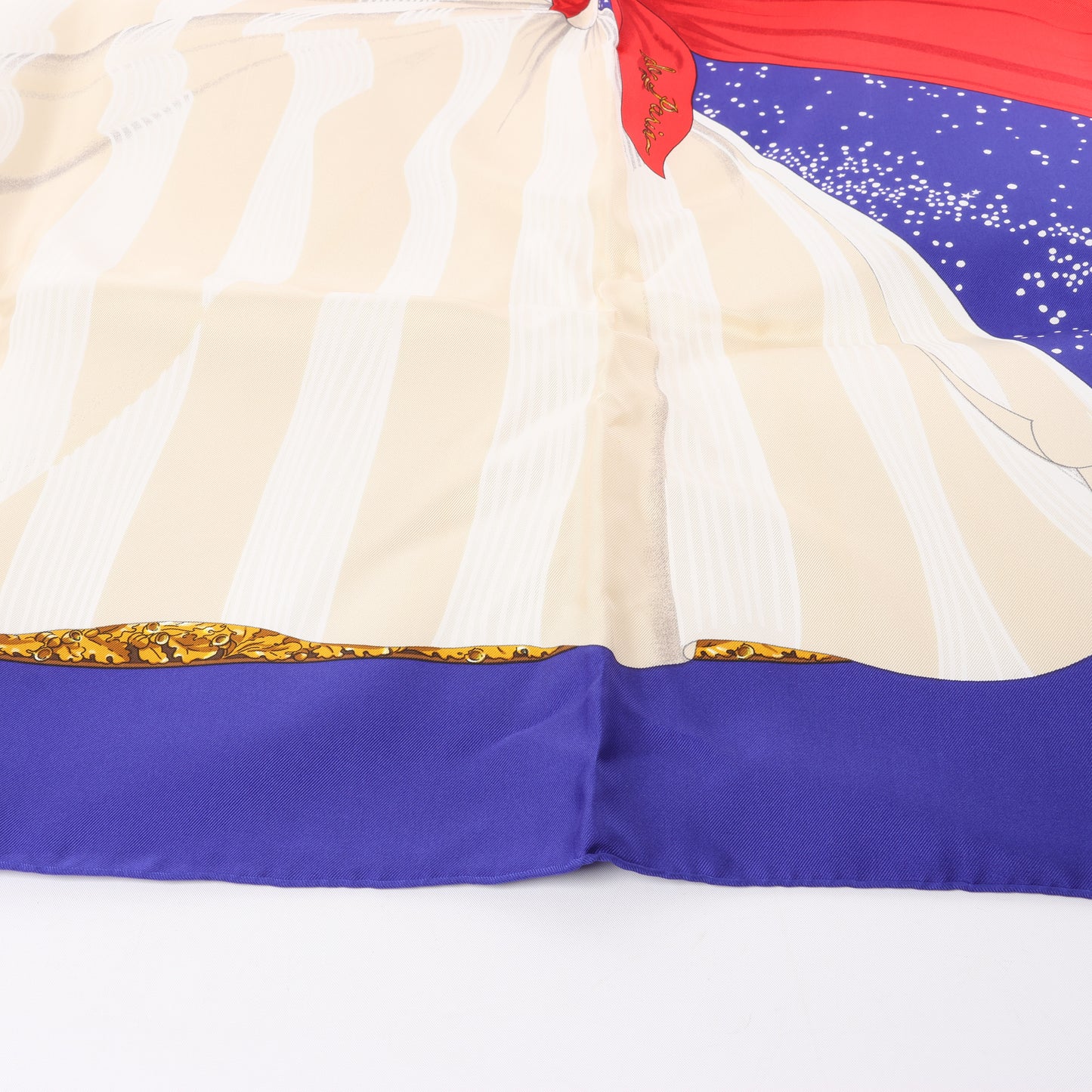 Hermès Carré 90 "Souvenirs de Paris" 100% Silk Scarf in Blue