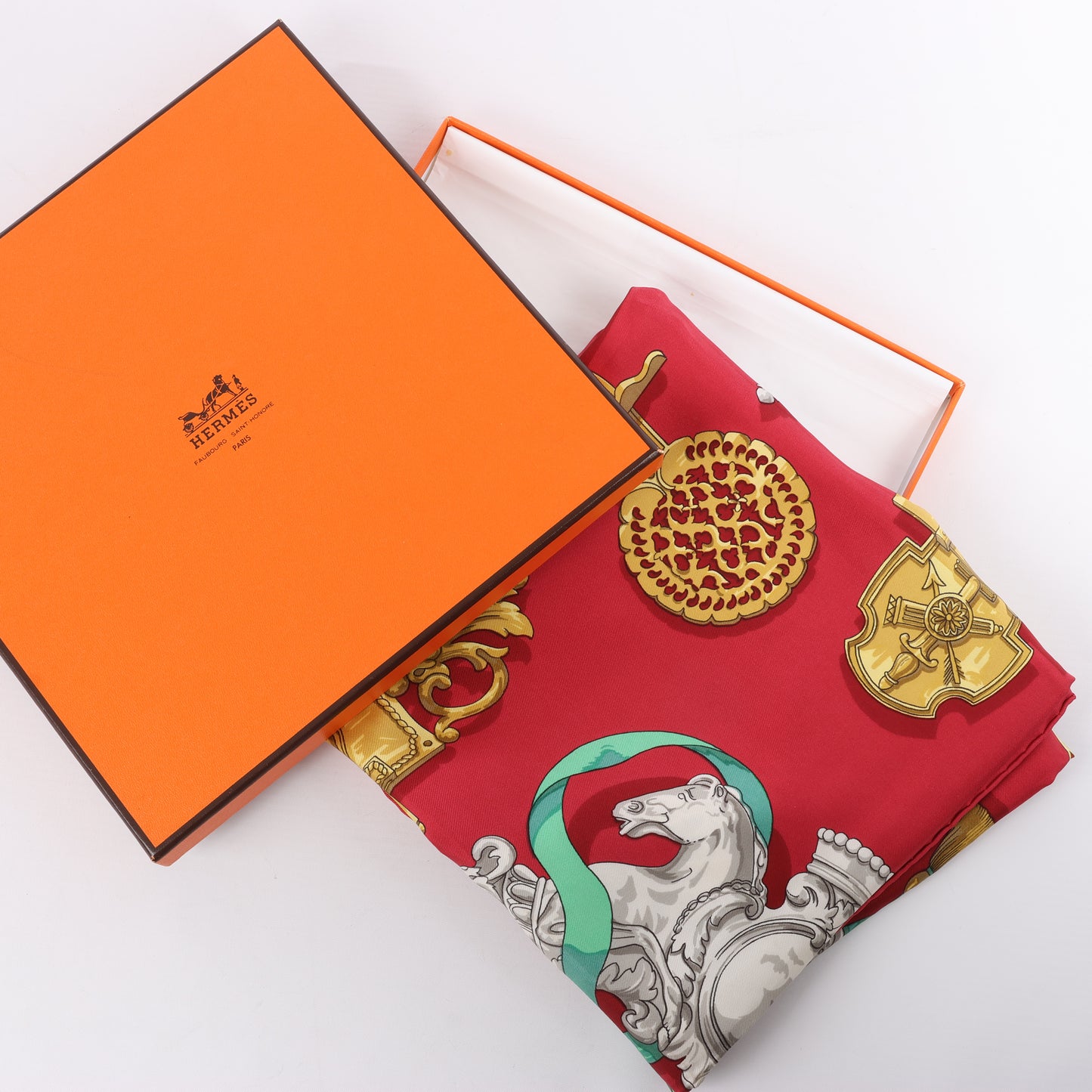 Hermès Carré 90 "Ferronnerie" 100% Silk Scarf in Red