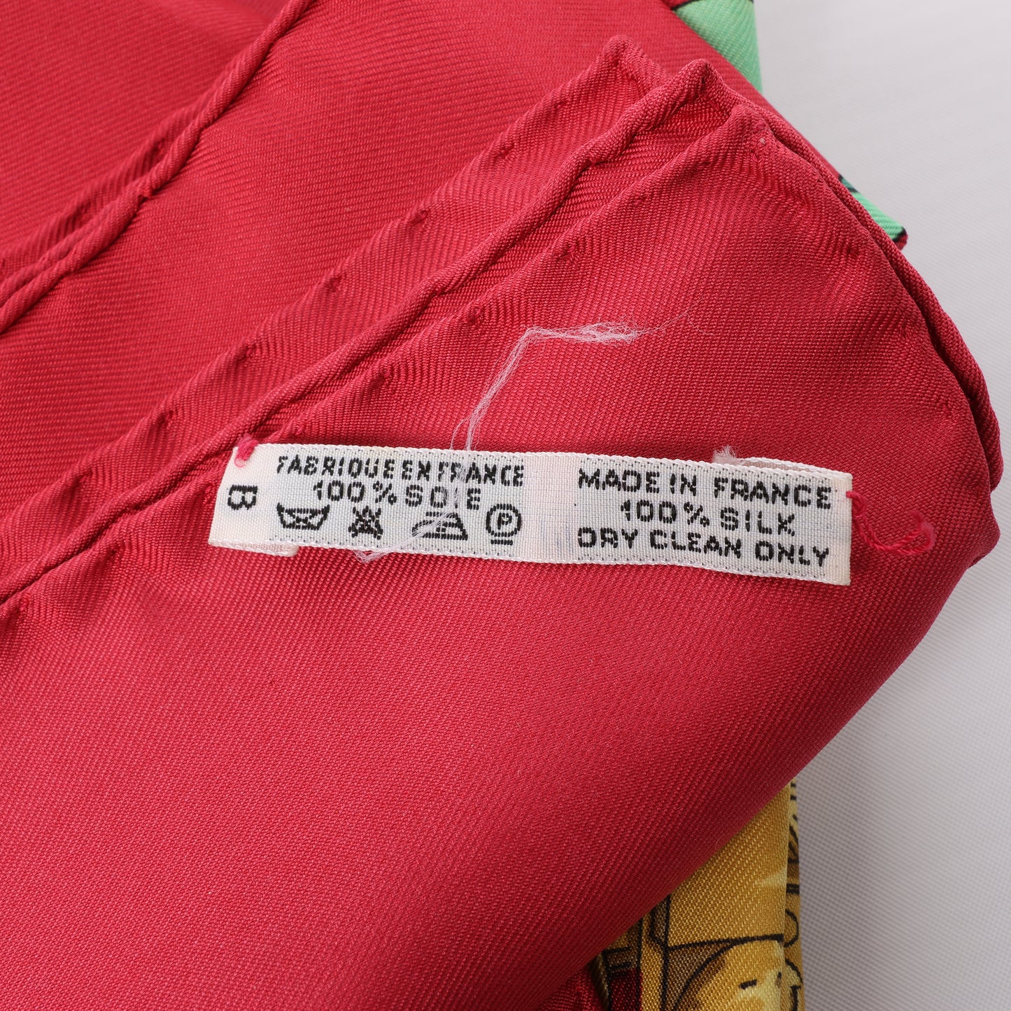 Hermès Carré 90 "Ferronnerie" 100% Silk Scarf in Red