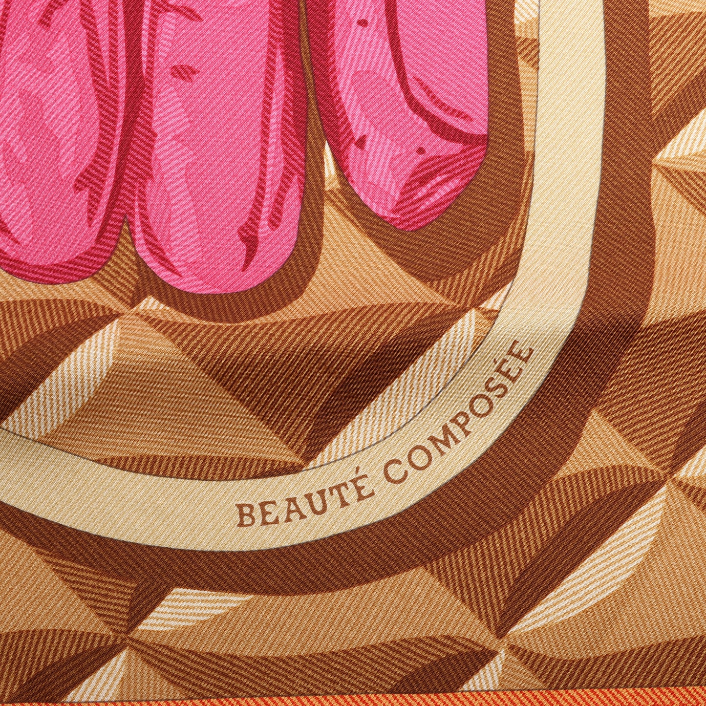 Hermès Carré 90 „BEAUTE COMPOSEE“ Seidentaschentuch in Orange