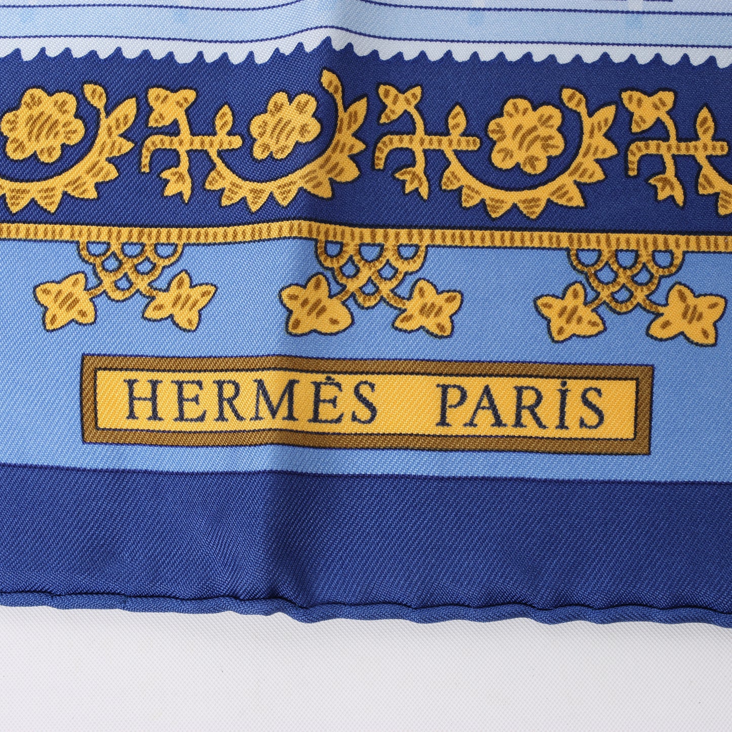 Hermès Carré 90 "Brins d’or Kin" 100% Silk Scarf in Blue