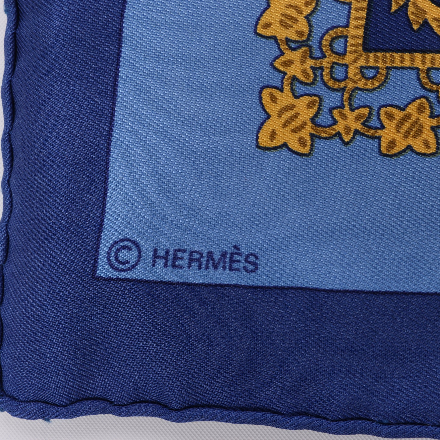 Hermès Carré 90 "Brins d’or Kin" 100% Silk Scarf in Blue
