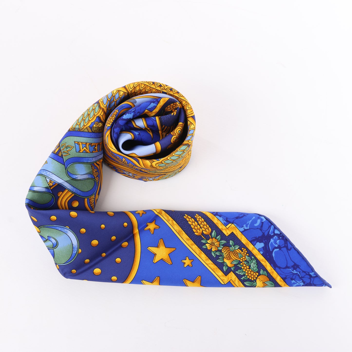 Hermès Carré 90 "CARPE DIEM" 100% Silk Scarf in Blue