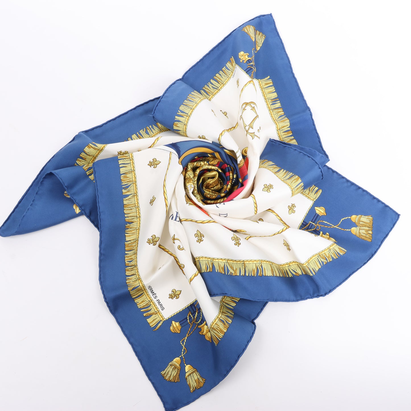 Hermès Carré 90 "Vue du Carrosse de la Galère La Réale" 100% Silk Scarf in Blue