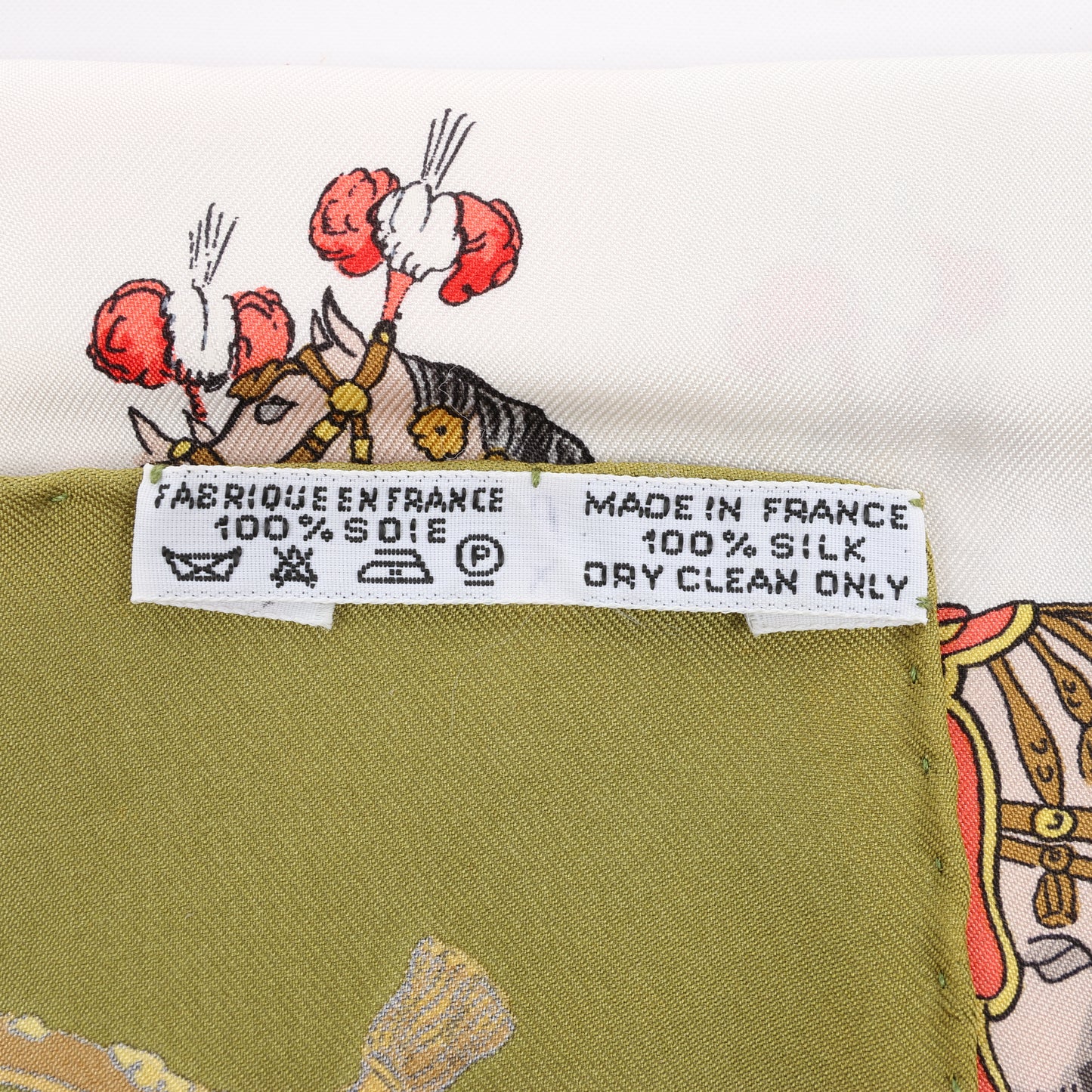 Hermès Carré 90 "Caparacons De La France Et De L'Inde" 100% Silk Scarf in Green