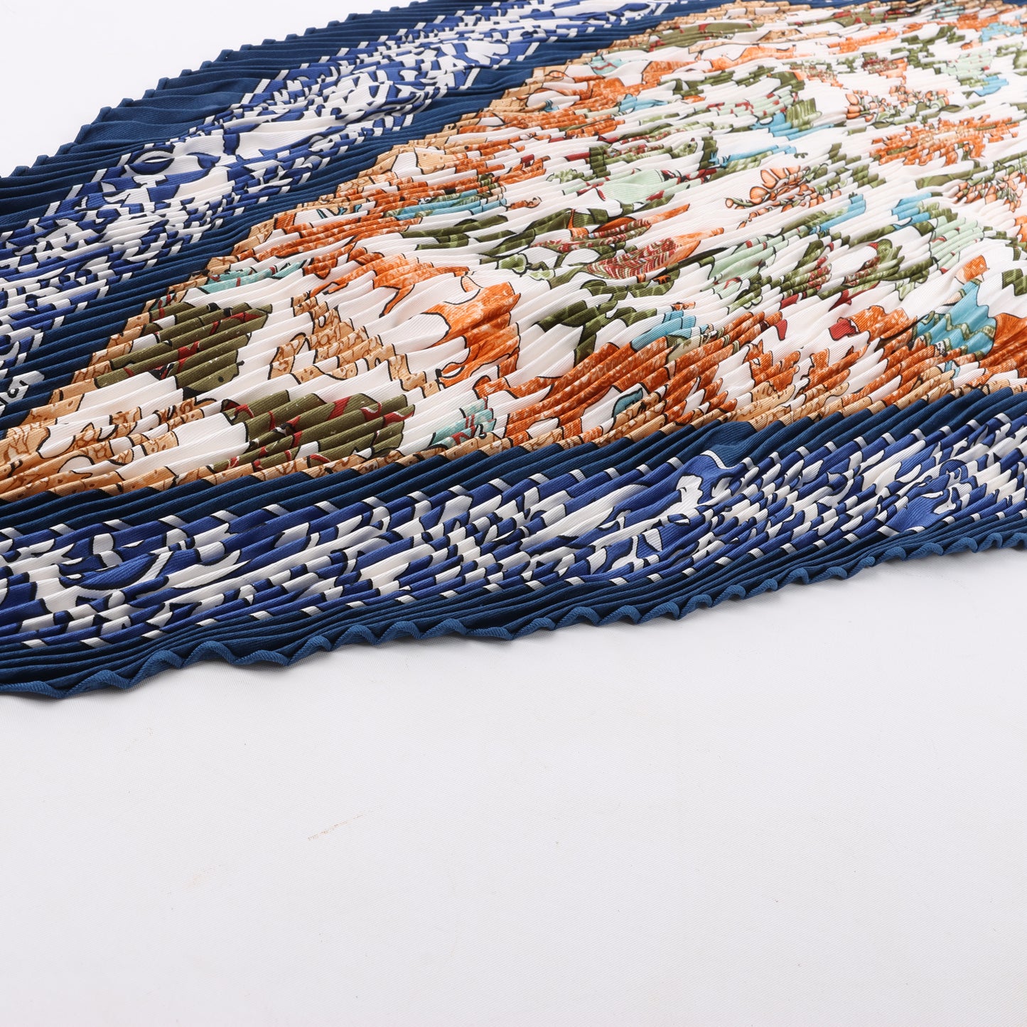 Hermès Carré 90 "EARLY AMERICA" 100% Silk Scarf in Navy
