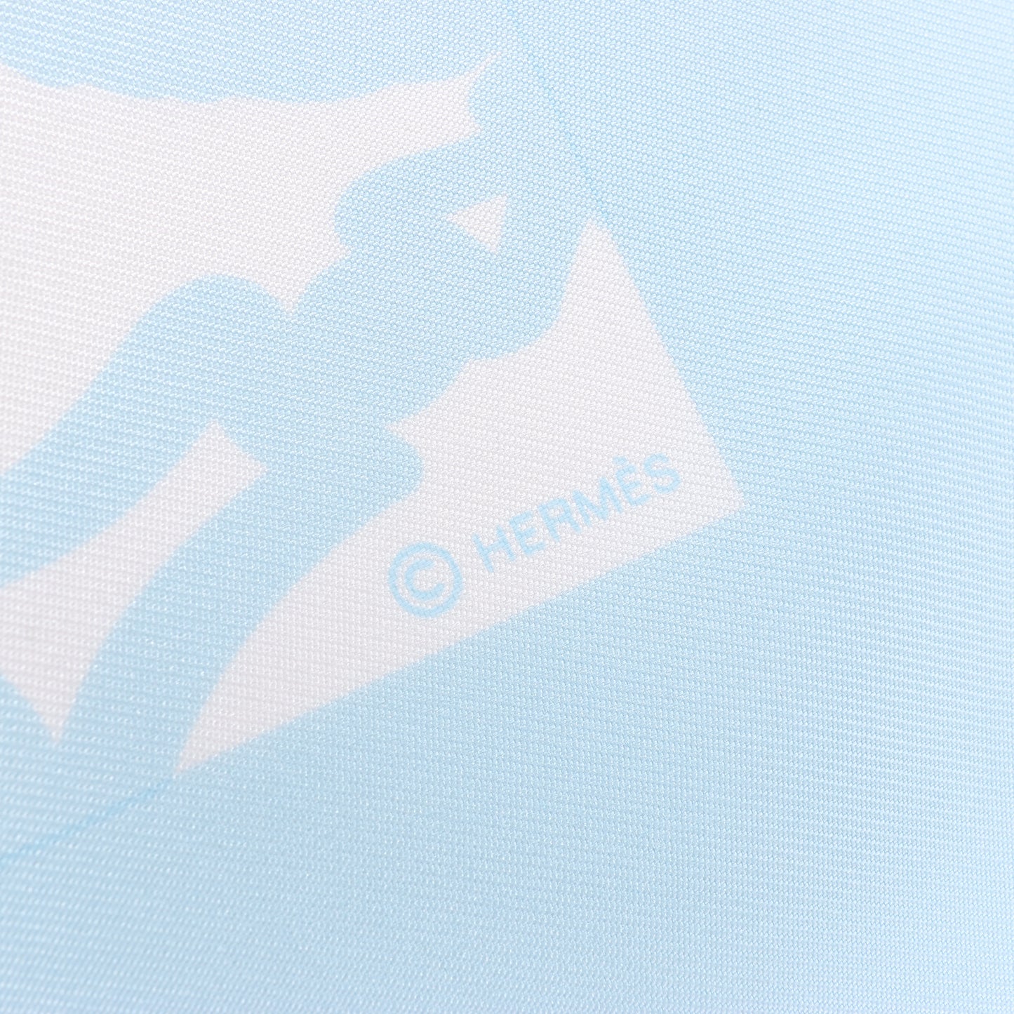 Hermès Carré 90 „EN DESORDRE“ Schal aus 100 % Seide in Blau