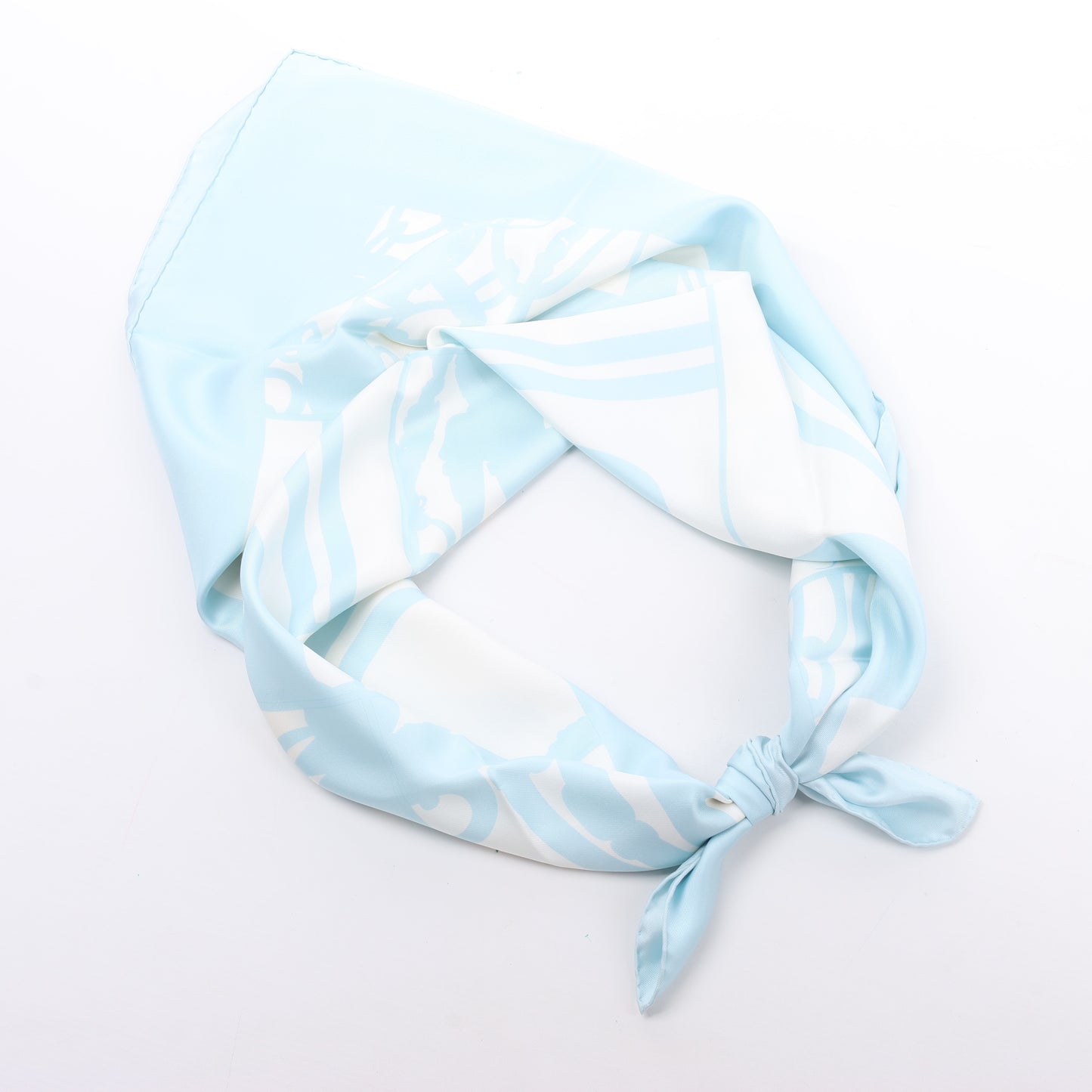 Hermès Carré 90 „EN DESORDRE“ Schal aus 100 % Seide in Blau