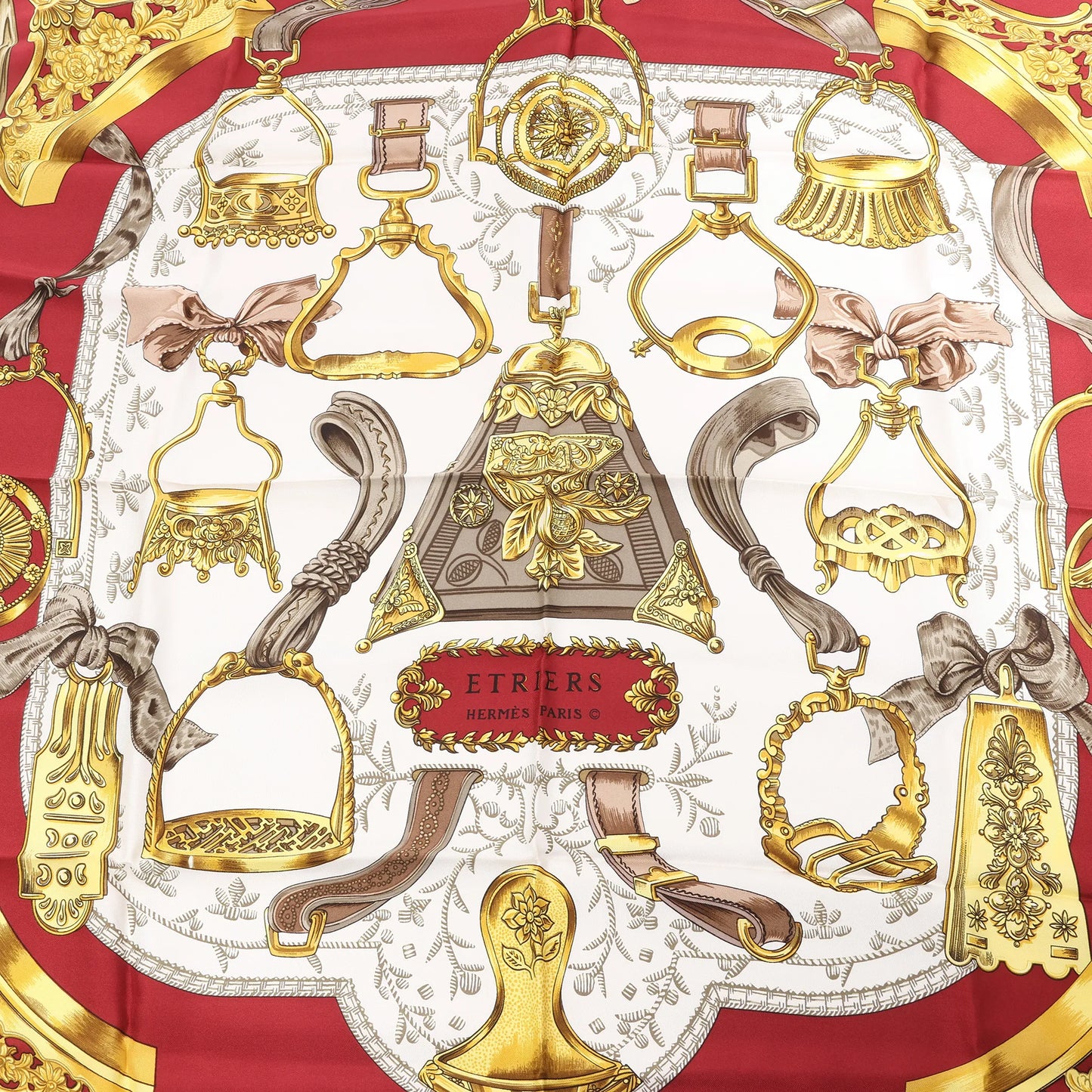 Hermès Carré 90 „ETRIERS“ Seidentaschentuch in Rot