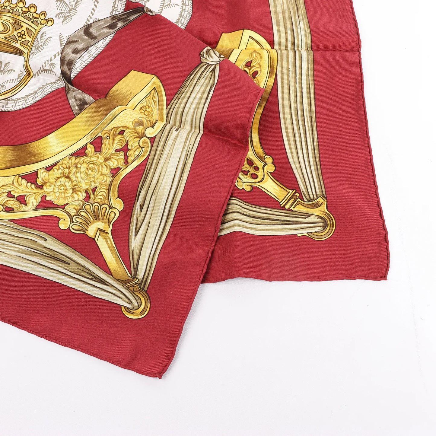 Hermès Carré 90 „ETRIERS“ Seidentaschentuch in Rot