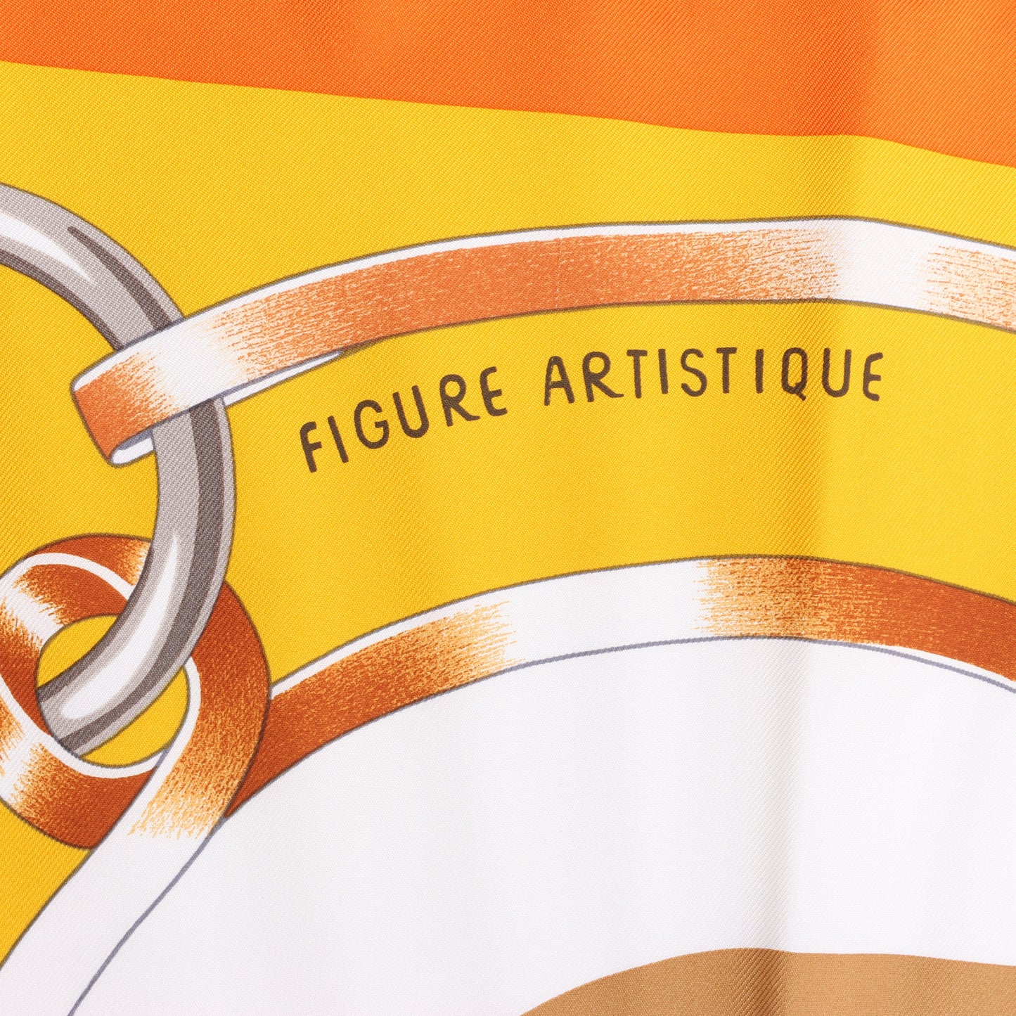 Hermès Carré 90 „FIGURE ARTISTIQUE“ Schal aus 100 % Seide in Orange