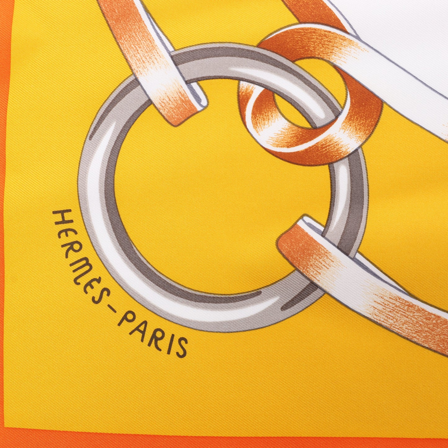 Hermès Carré 90 „FIGURE ARTISTIQUE“ Schal aus 100 % Seide in Orange