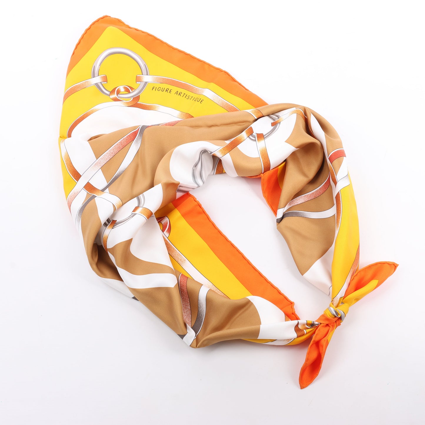 Hermès Carré 90 „FIGURE ARTISTIQUE“ Schal aus 100 % Seide in Orange