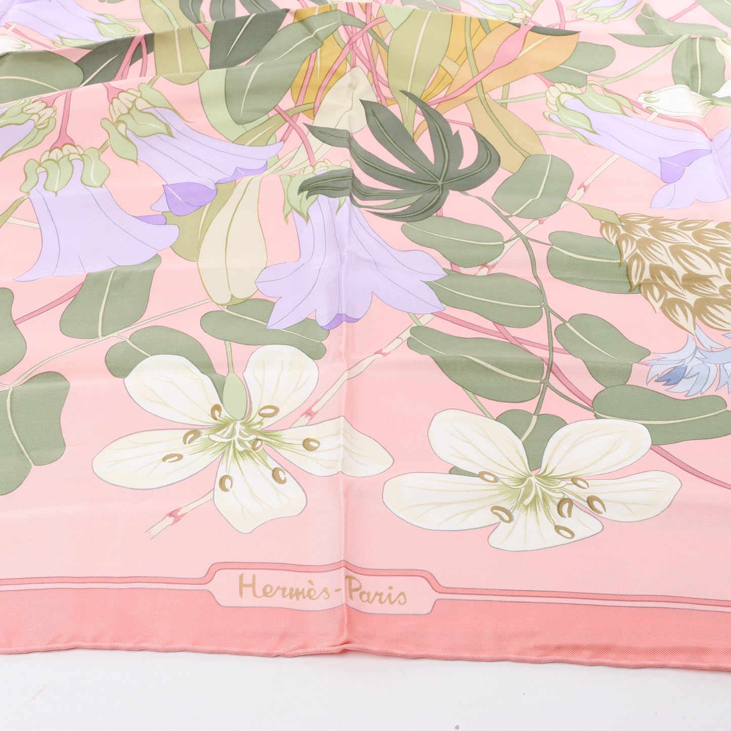 Hermès Carré 90 " Flora Graeca" 100% Silk Scarf in Pink