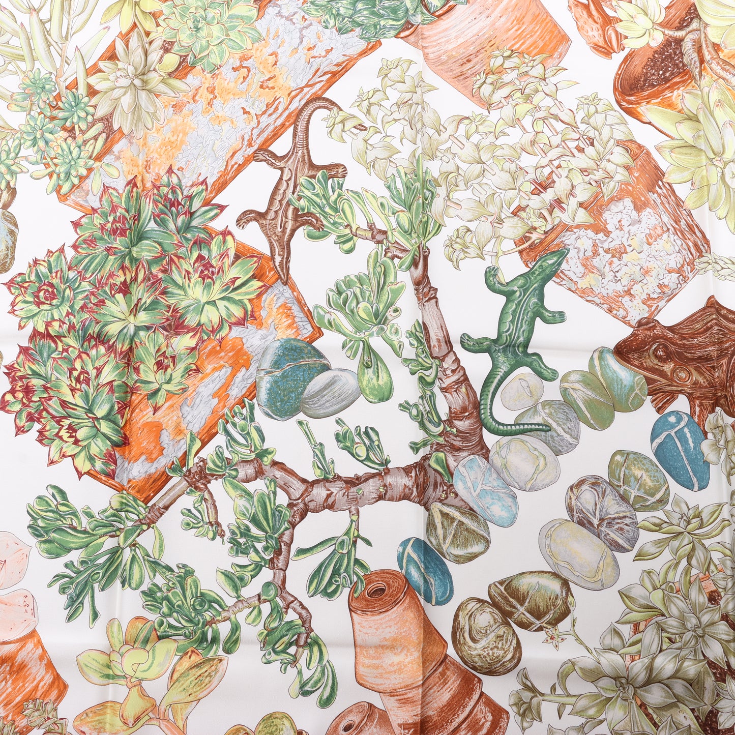 Hermès Carré 90 "JARDIN SECRET" 100% Seidentuch in Beige