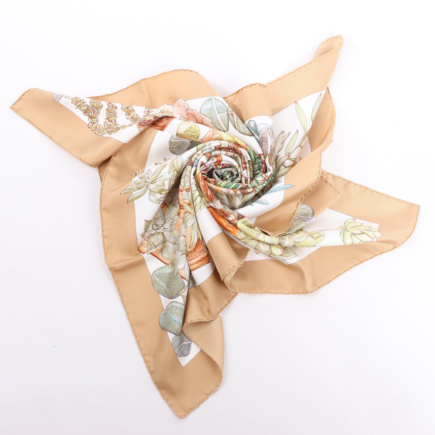 Hermès Carré 90 "JARDIN SECRET" 100% Seidentuch in Beige