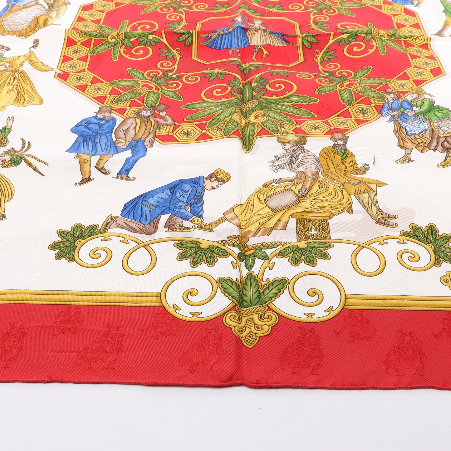 Hermès Carré 90 „Joies d'Hiver“ Schal aus 100 % Seide in Rot