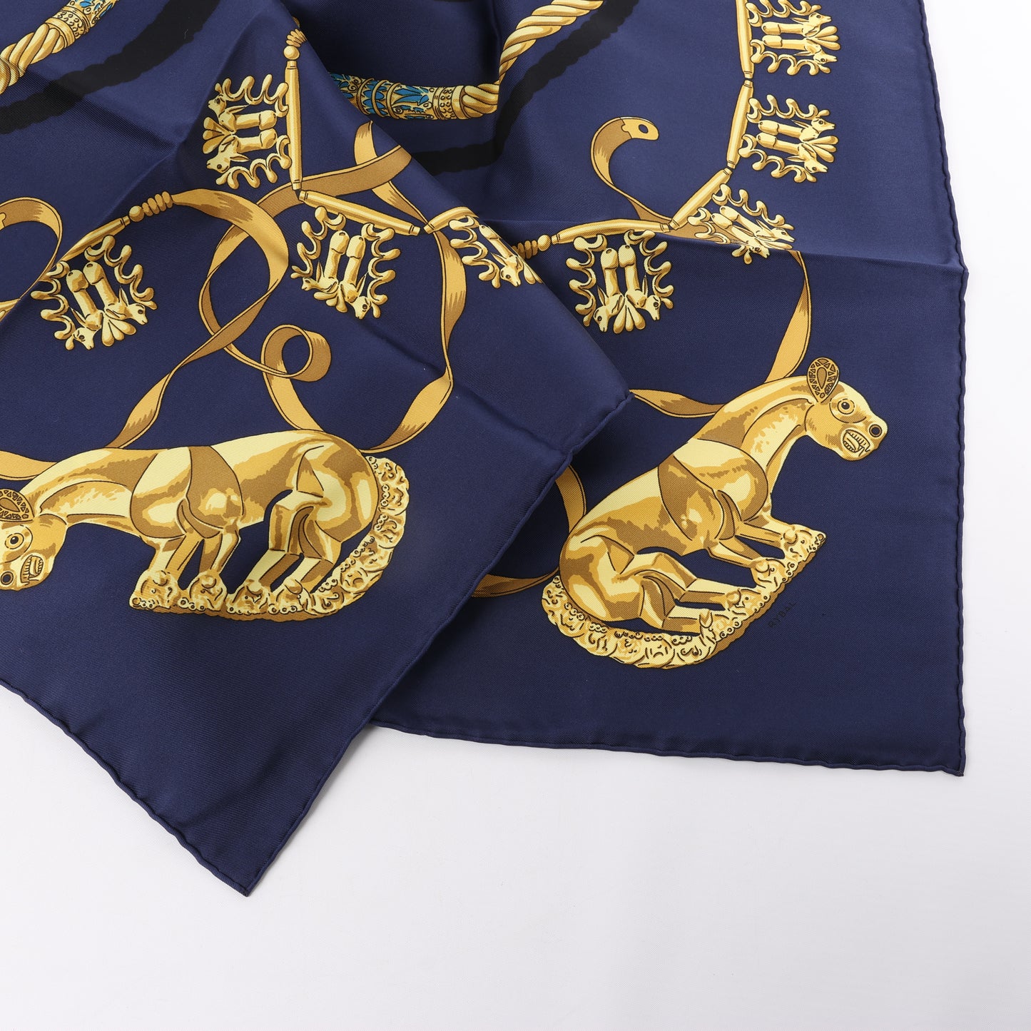 Hermès Carré 90 "LES CAVALIERS D'OR" 100% Silk Scarf in Navy Blue