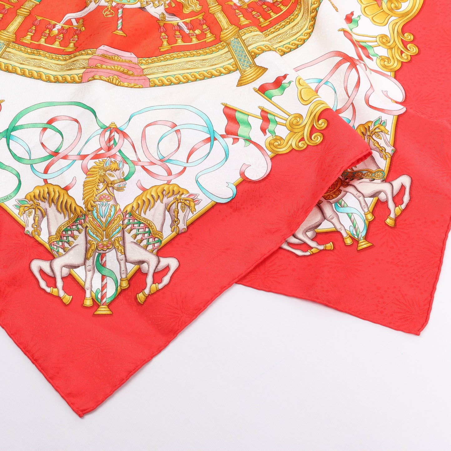 Hermès Carré 90 „LUNAPARK“ 100% Seidenschal in Rot