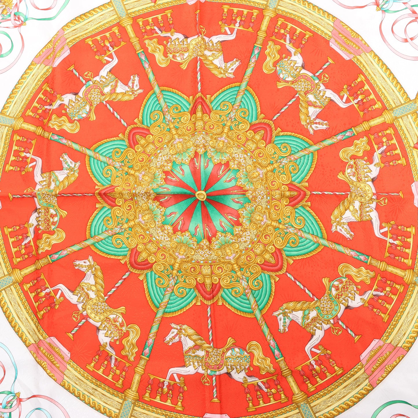 Hermès Carré 90 „LUNAPARK“ 100% Seidenschal in Rot