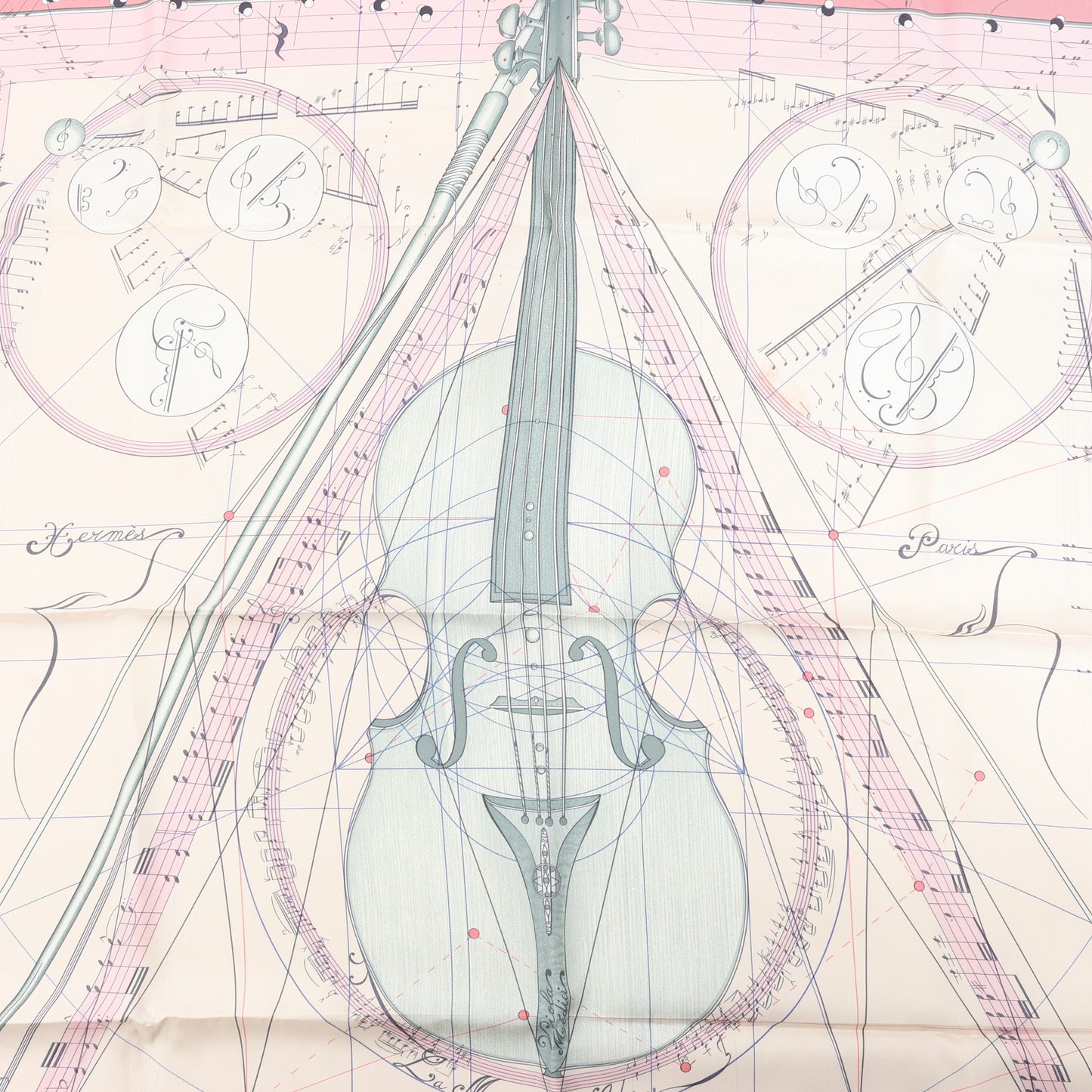 Hermès Carré 90 „La Musique Des Spheres“ Schal aus 100 % Seide in Rosa