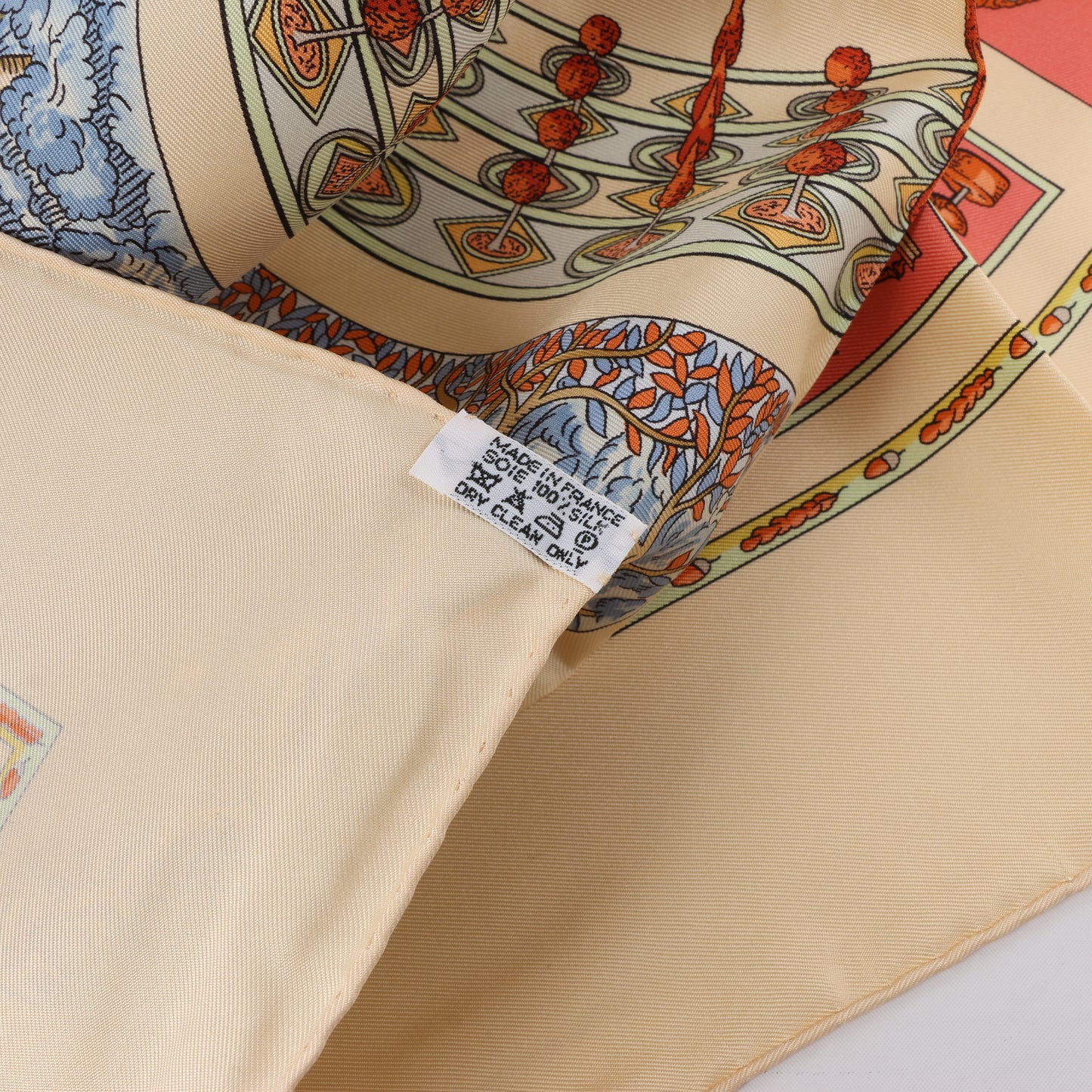 Hermès Carré 90 "Le Songe de Poliphile" 100% Silk Scarf in Beige