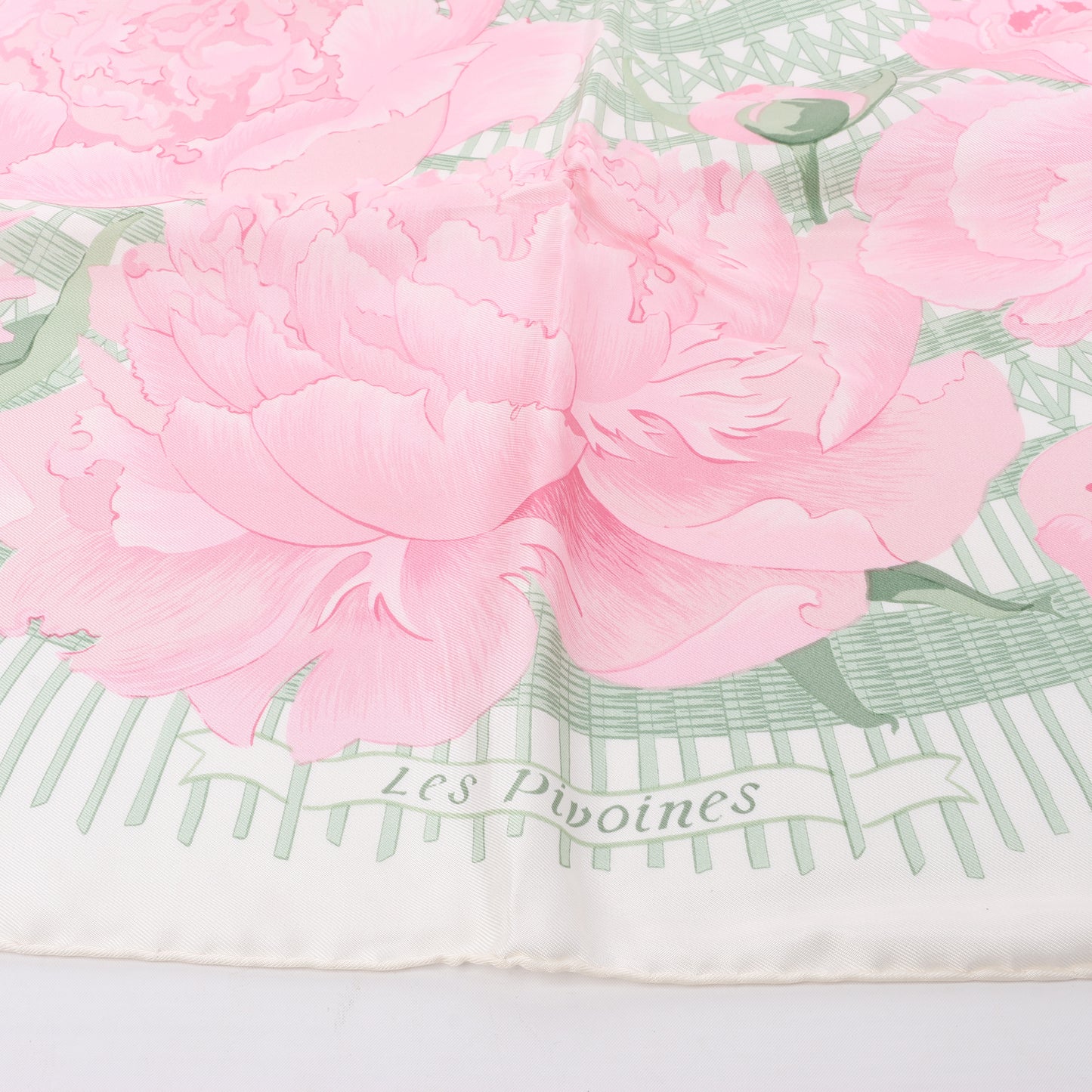 Hermès Carré 90 "Les Pivoines" 100% Silk Scarf in Pink