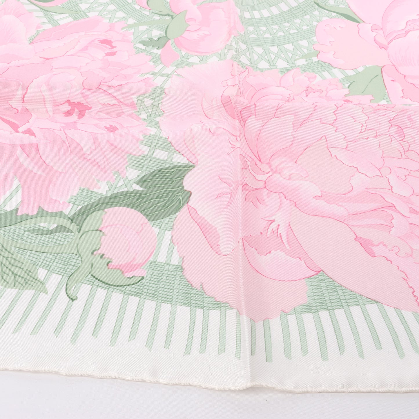 Hermès Carré 90 "Les Pivoines" 100% Silk Scarf in Pink