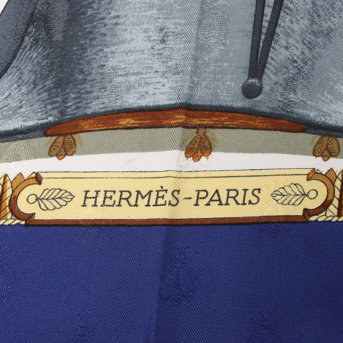 Hermès Carré 90 "NAPOLEON" 100% Seidenschal in Blau