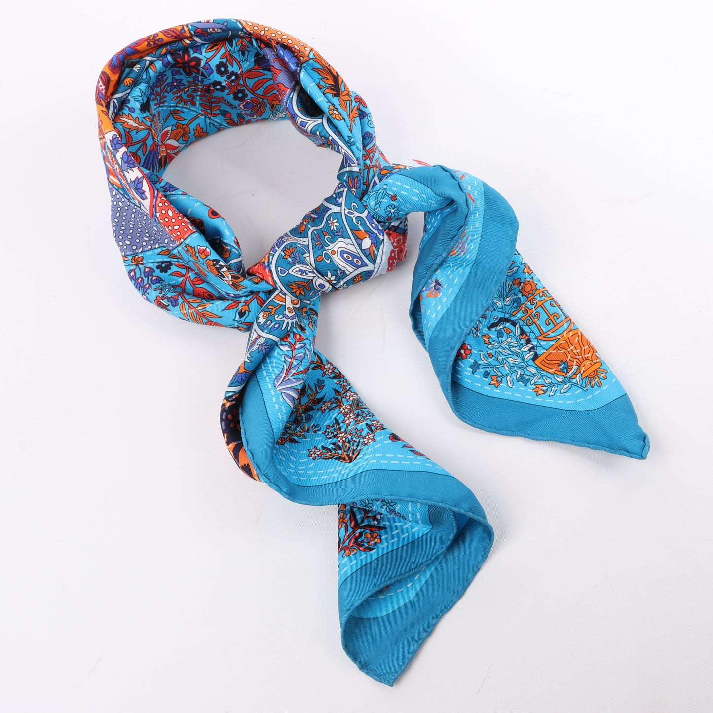 Hermès Carré 90 "Pique Fleuri de Provence" 100% Silk Scarf in Blue