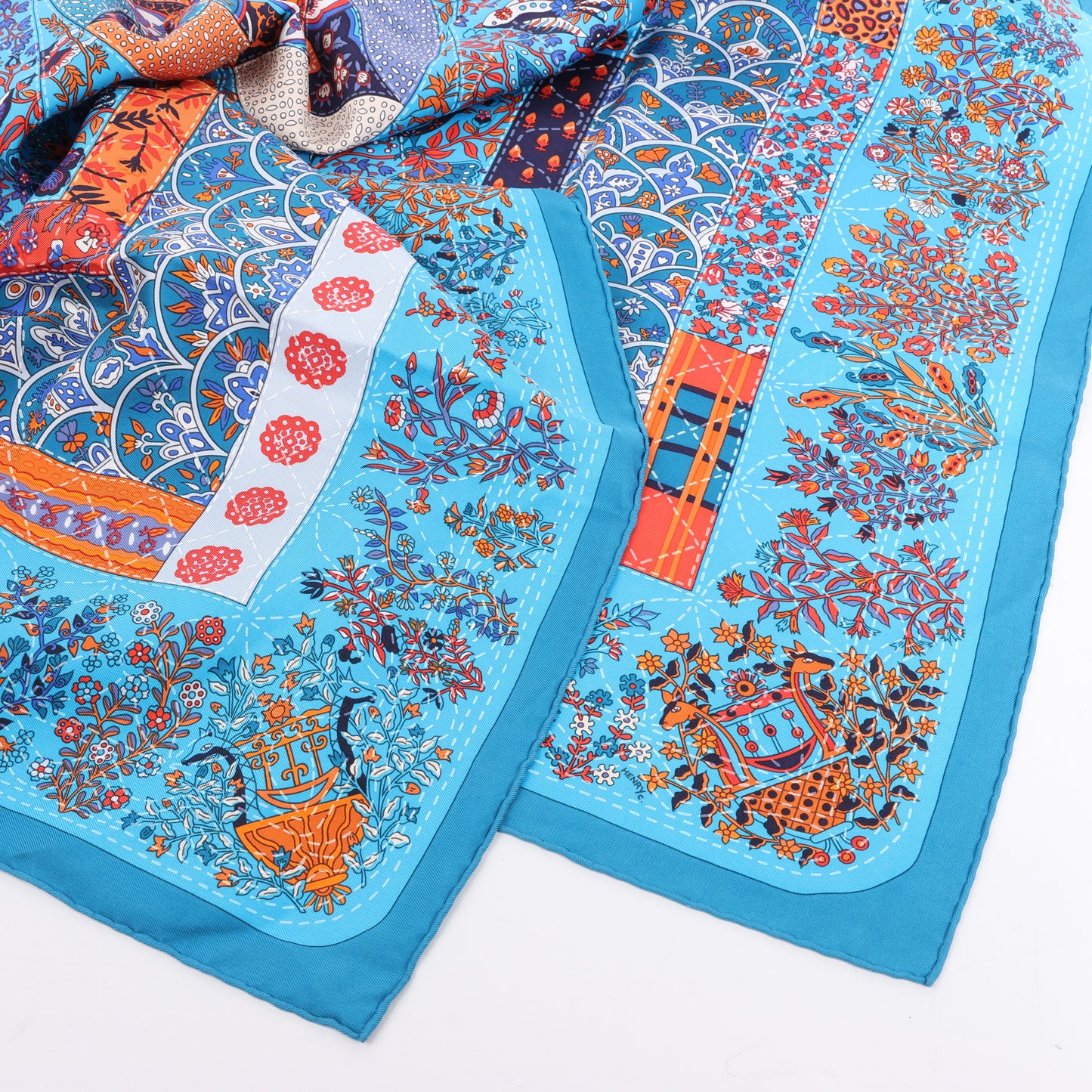 Hermès Carré 90 "Pique Fleuri de Provence" 100% Silk Scarf in Blue