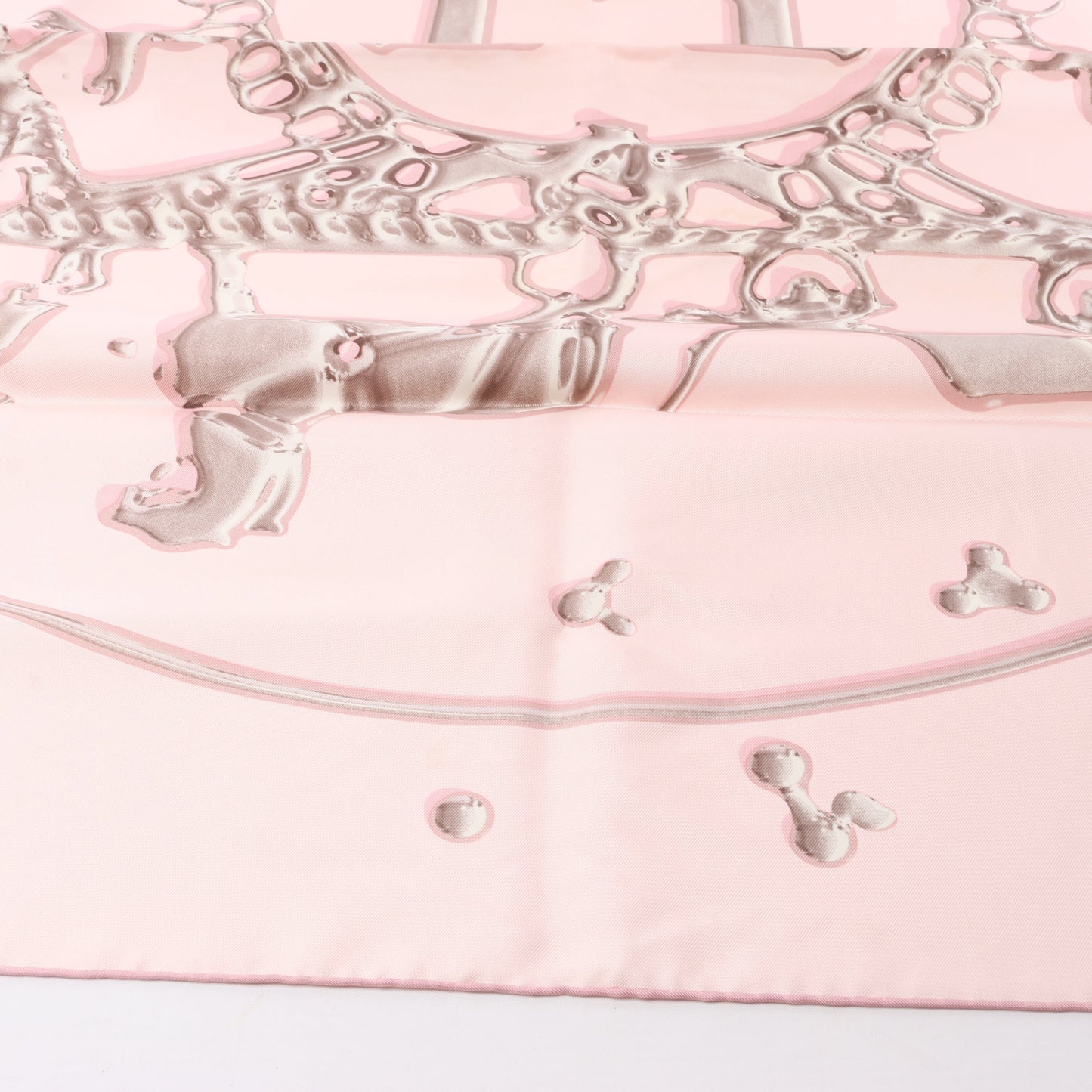 Hermès Carré 90 "VIF ARGENT" 100% Silk Scarf in Pink